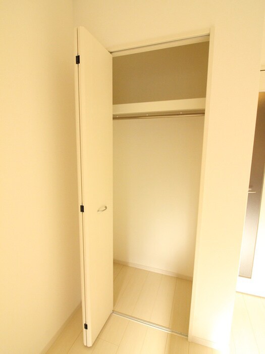 物件内観写真13　(収納)