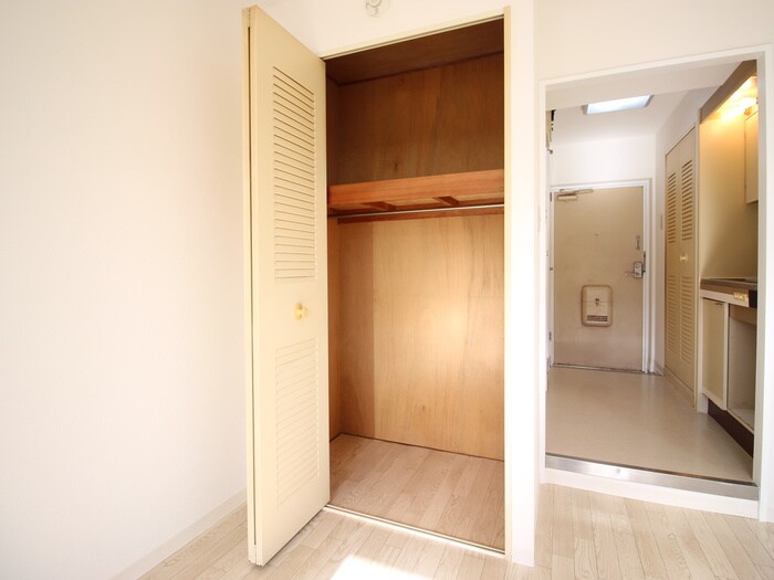 物件内観写真10　(収納)