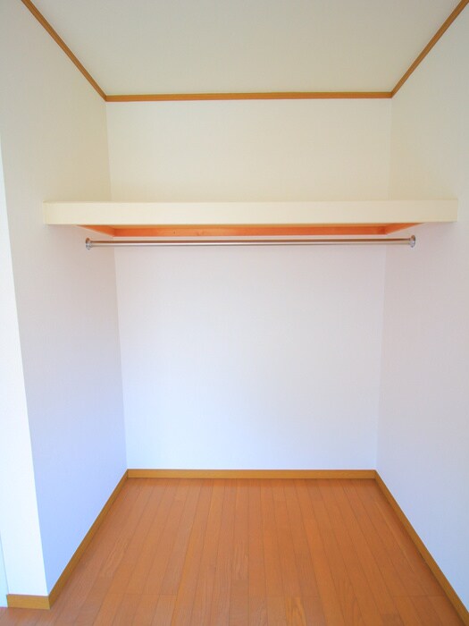 物件内観写真14　(居室)