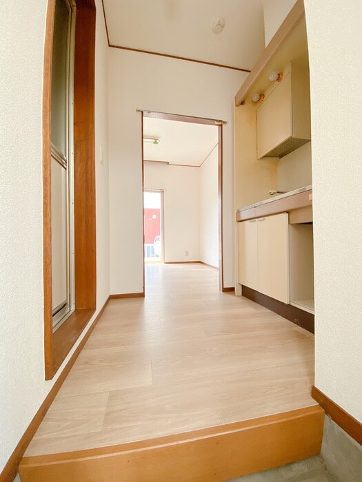 物件内観写真13　(廊下)