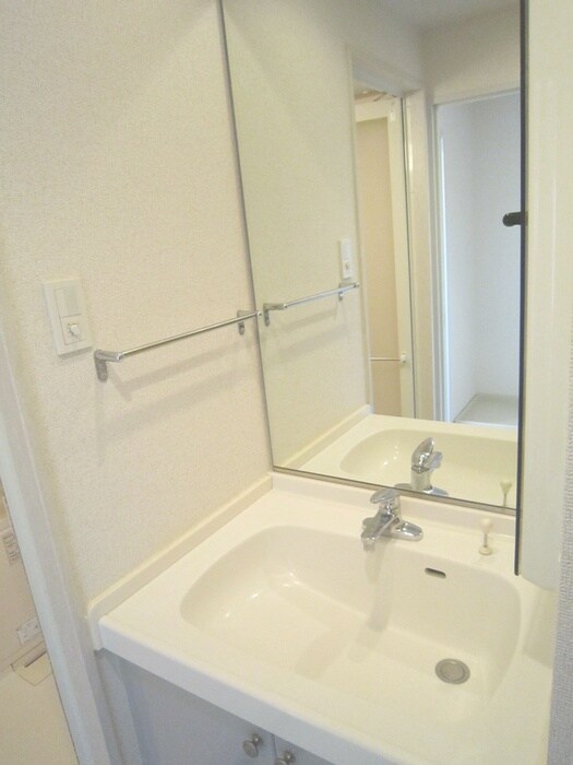 物件内観写真13　(洗面)