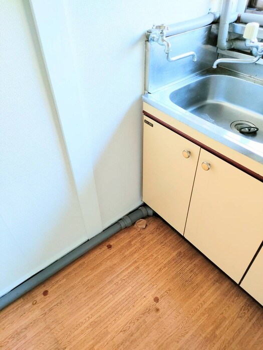 物件内観写真18　(洗濯機置場)