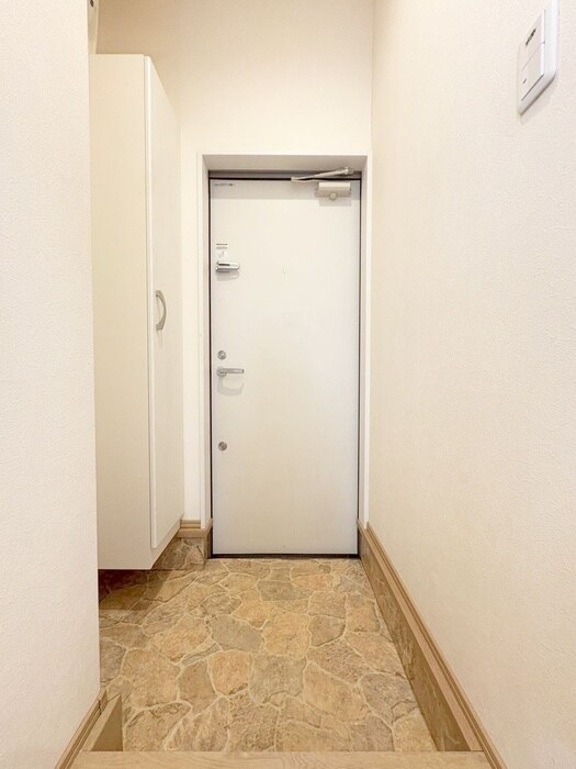 物件内観写真19　(玄関)