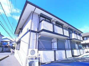 クリスタルパレスＡ外観写真