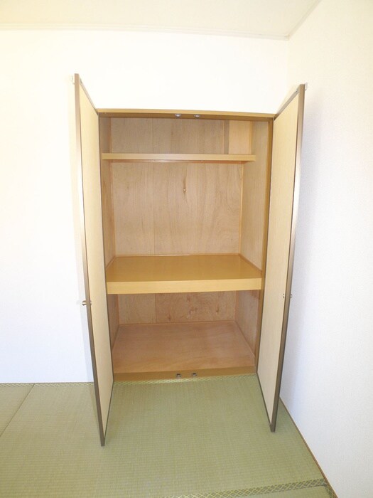 物件内観写真18　(収納)