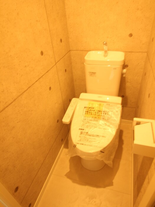 物件内観写真16　(トイレ)