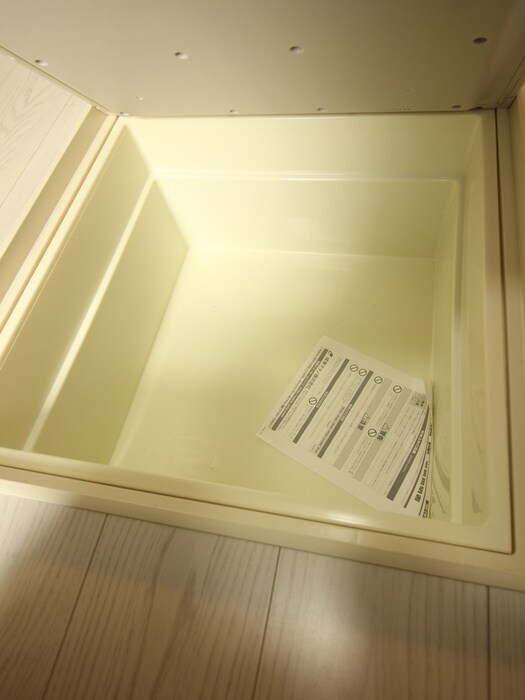 物件内観写真18　(収納)