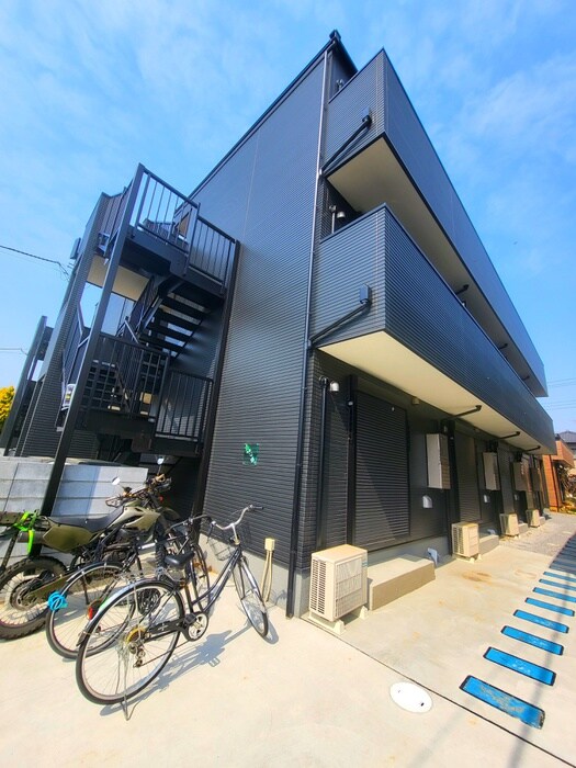 物件外観写真1　(外観写真)