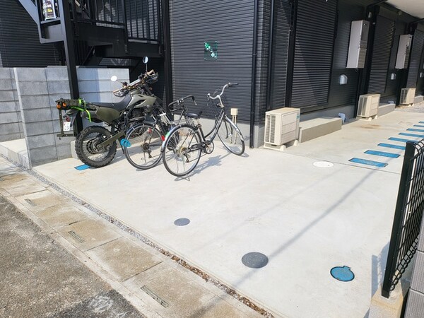 駐輪場