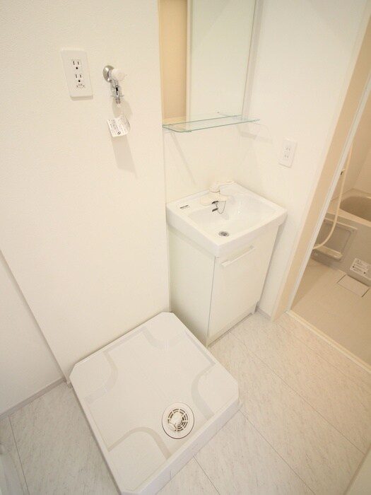 物件内観写真21　(洗濯機置場)