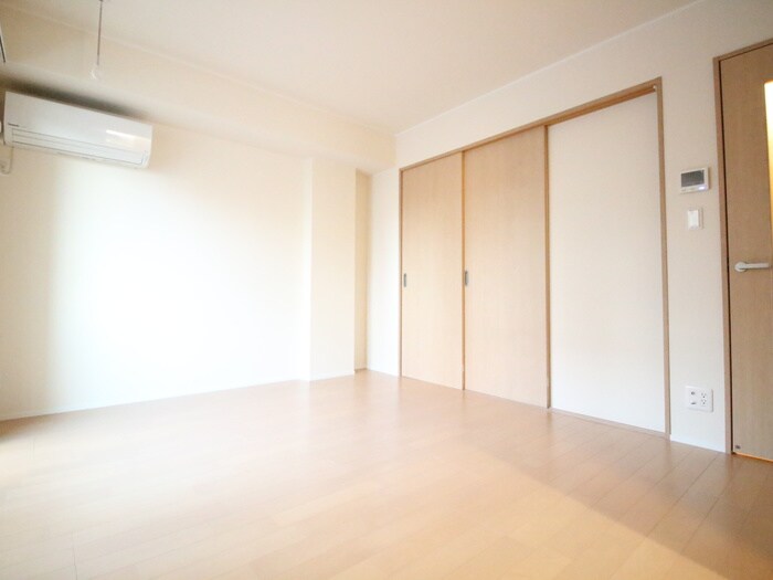 物件内観写真6　(居室)