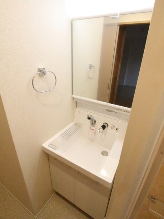 物件内観写真12　(洗面)