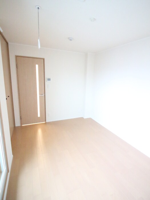 物件内観写真16　(居室)