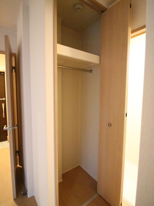 物件内観写真21　(収納)