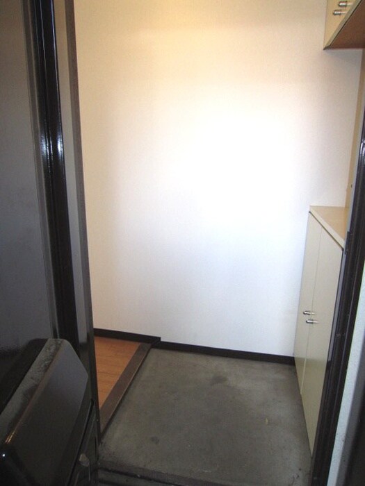 物件内観写真22　(玄関)