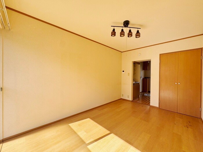 物件内観写真10　(居室)