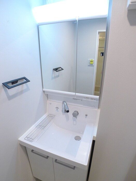 物件内観写真11　(洗面)