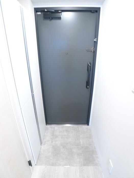 物件内観写真15　(玄関)