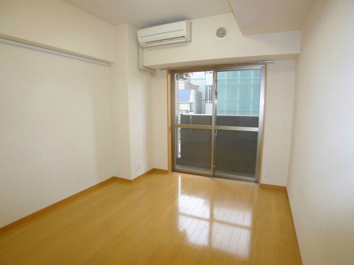 物件内観写真6　(居室)