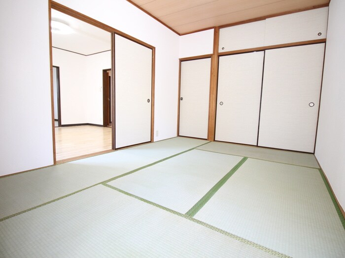 物件内観写真13　(居室)