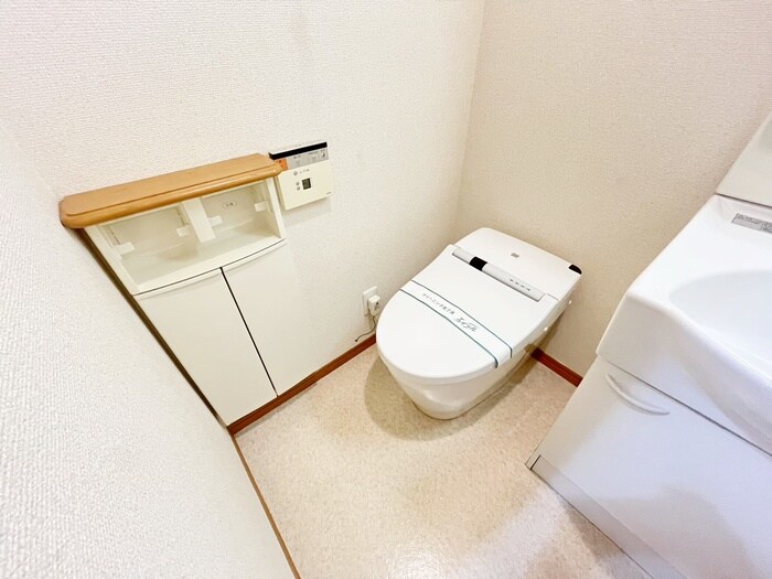 物件内観写真12　(トイレ)