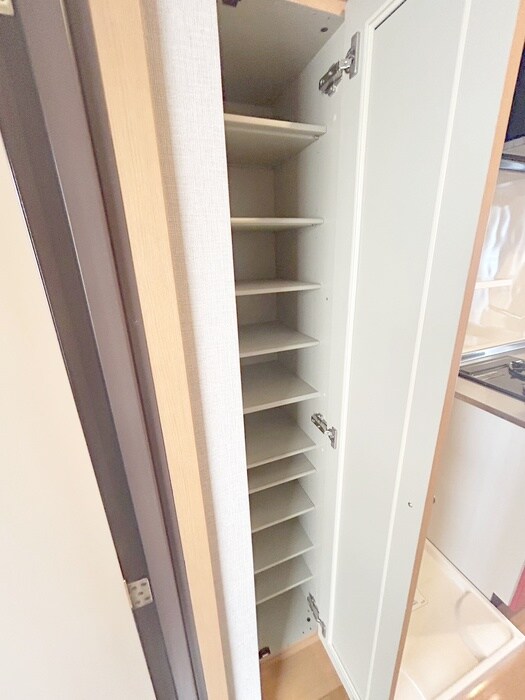 物件内観写真19　(靴箱)