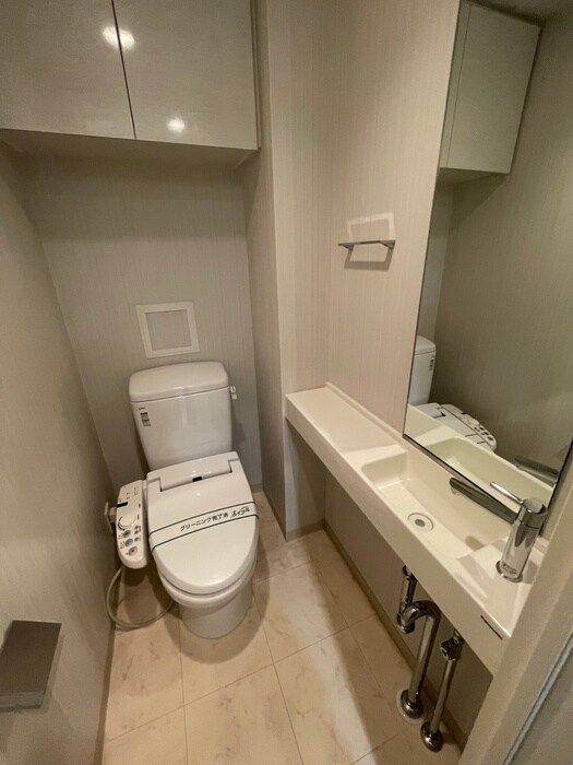 物件内観写真11　(トイレ)