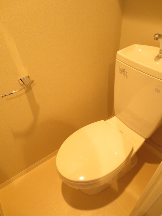 物件内観写真12　(トイレ)