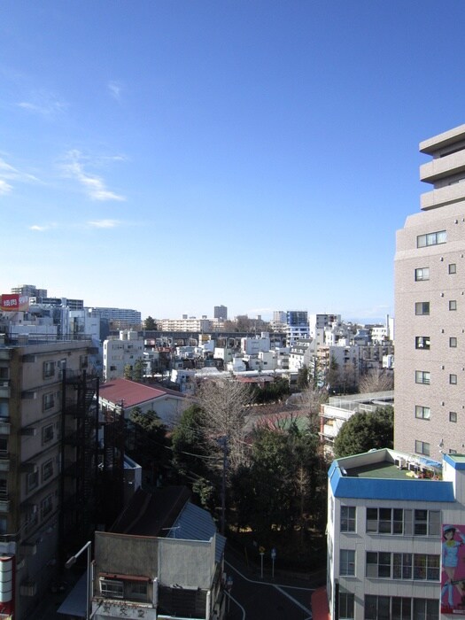 物件内観写真16　(室内からの展望)