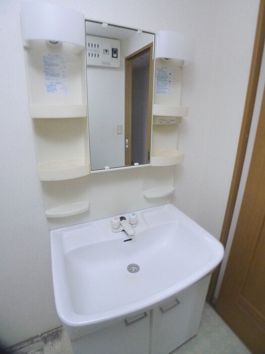 物件内観写真14　(洗面)