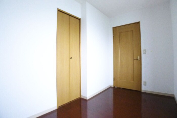 物件内観写真19　(居室)