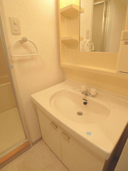 物件内観写真12　(洗面)