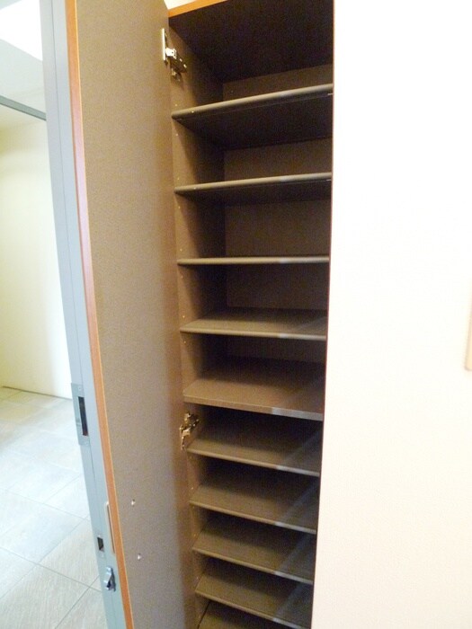 物件内観写真17　(靴箱)