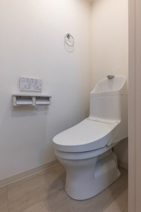 物件内観写真13　(トイレ)