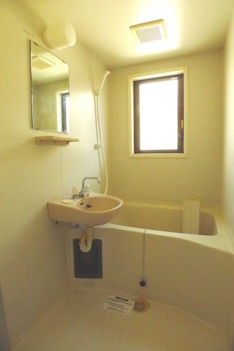 物件内観写真6　(バス／シャワールーム等)