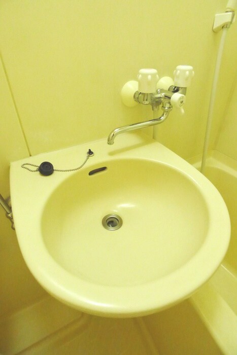 物件内観写真8　(洗面)