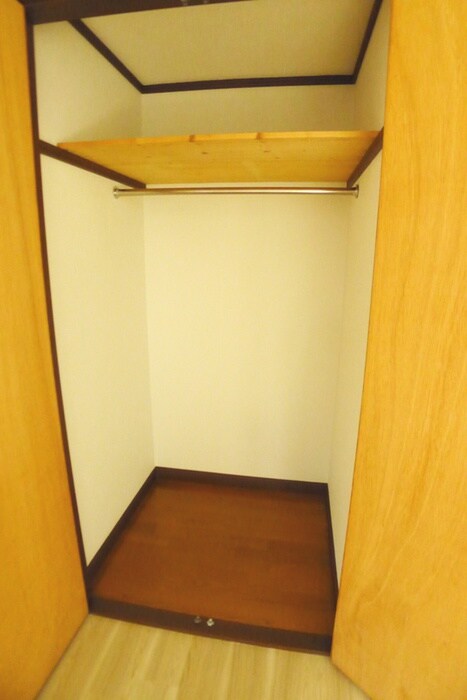 物件内観写真9　(収納)