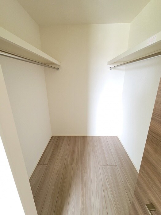 物件内観写真12　(収納)