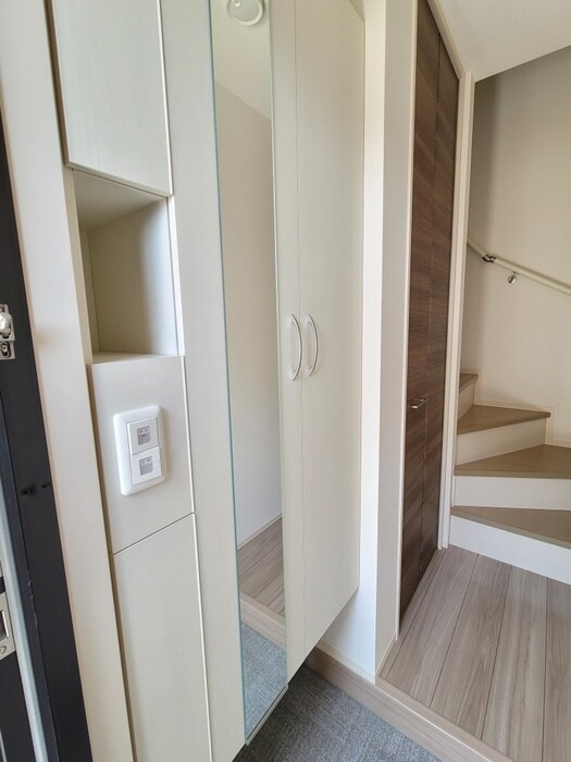 物件内観写真16　(靴箱)