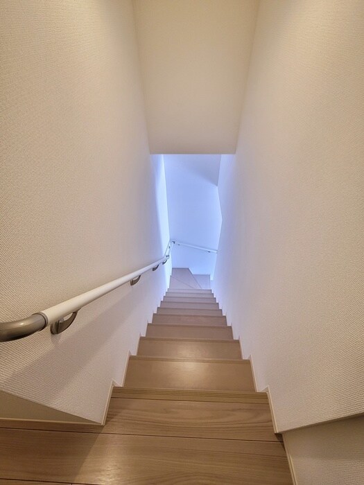 物件内観写真17　(廊下)