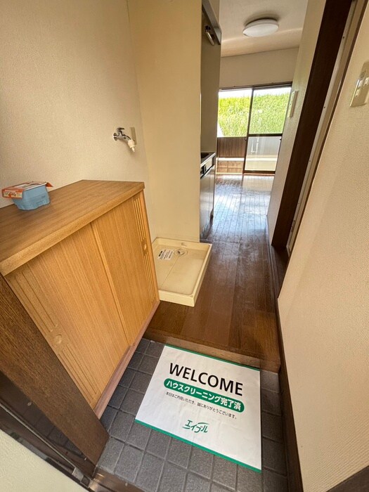 物件内観写真19　(玄関)