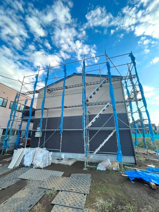 物件外観写真3　(建築中)