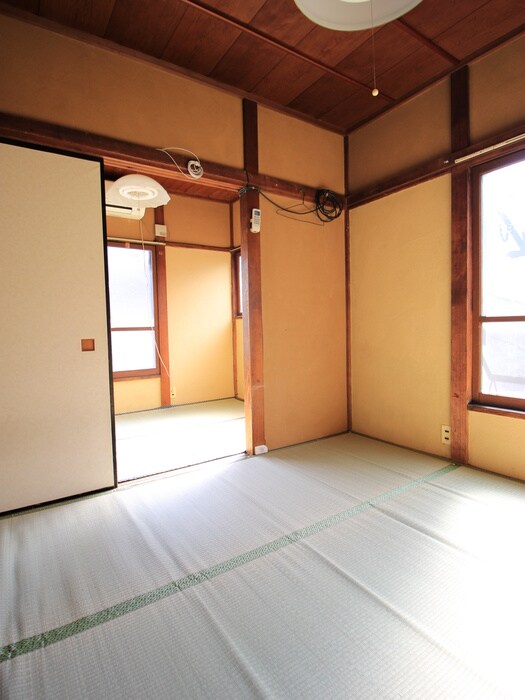 物件内観写真8　(居室)