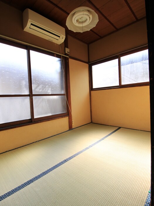 物件内観写真10　(居室)