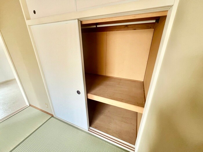 物件内観写真10　(収納)