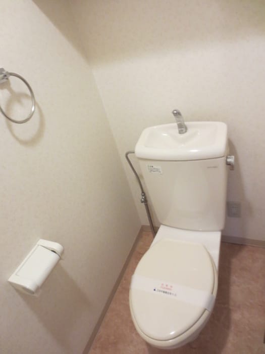 物件内観写真17　(トイレ)