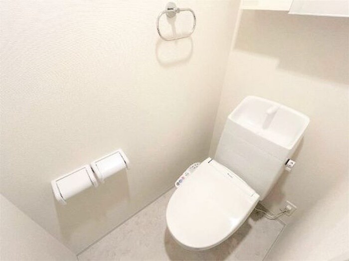 物件内観写真17　(トイレ)