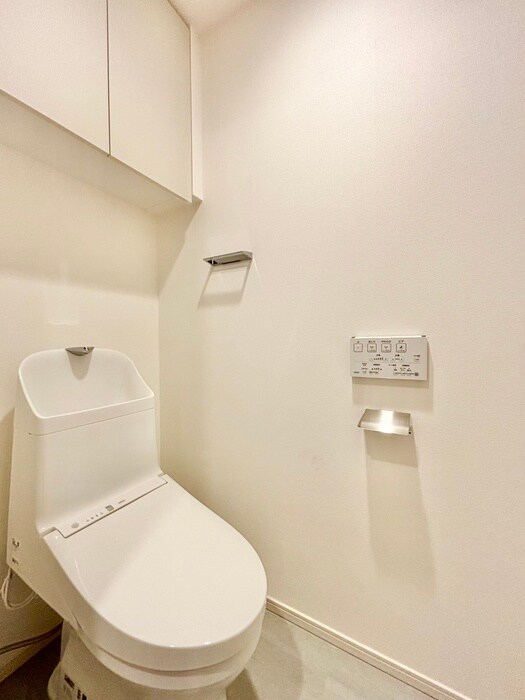 物件内観写真14　(トイレ)