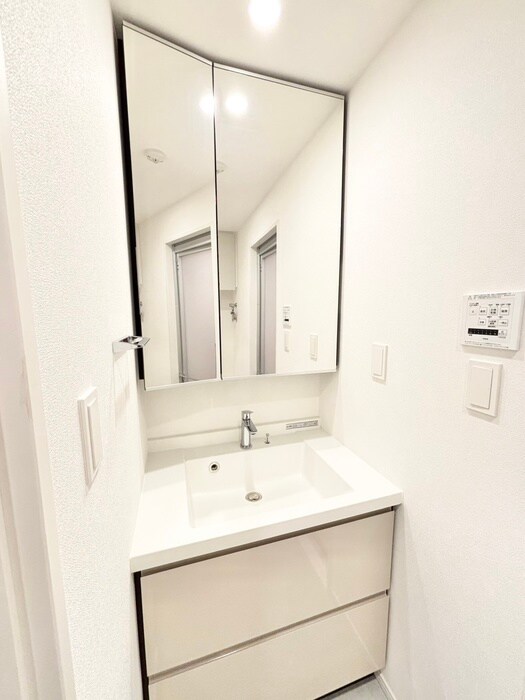 物件内観写真15　(洗面)