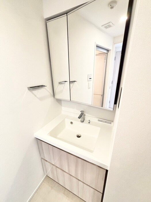 物件内観写真15　(洗面)